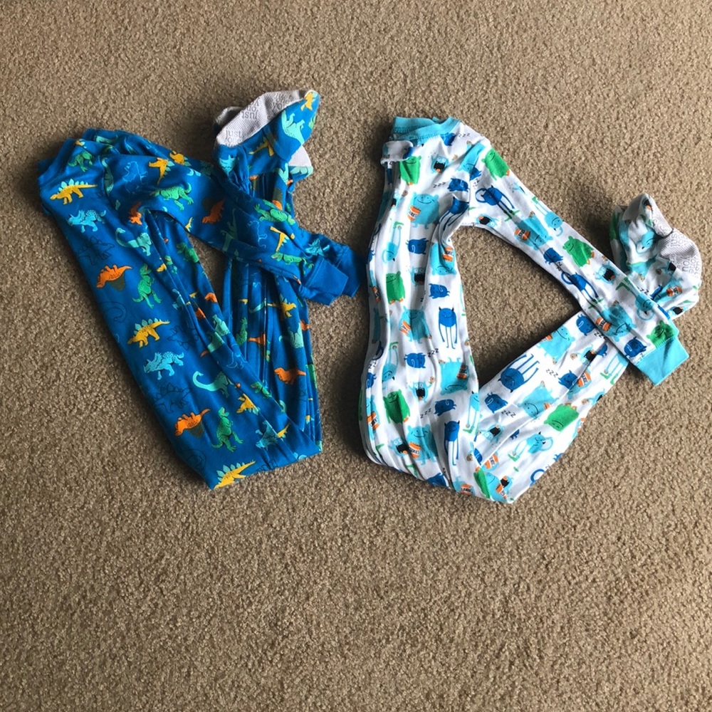 Footed long sleeve pjs